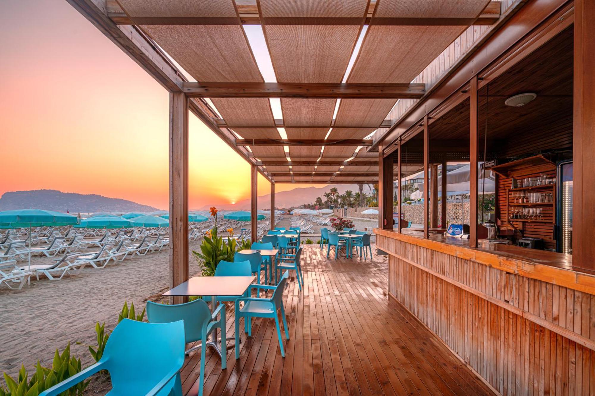Avena Resort & Spa Hotel Аланя Екстериор снимка